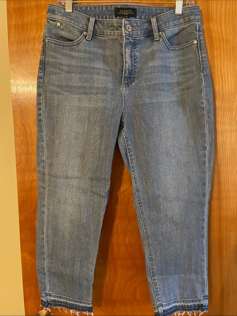 Talbots Light Blue Cropped Straight Jeans